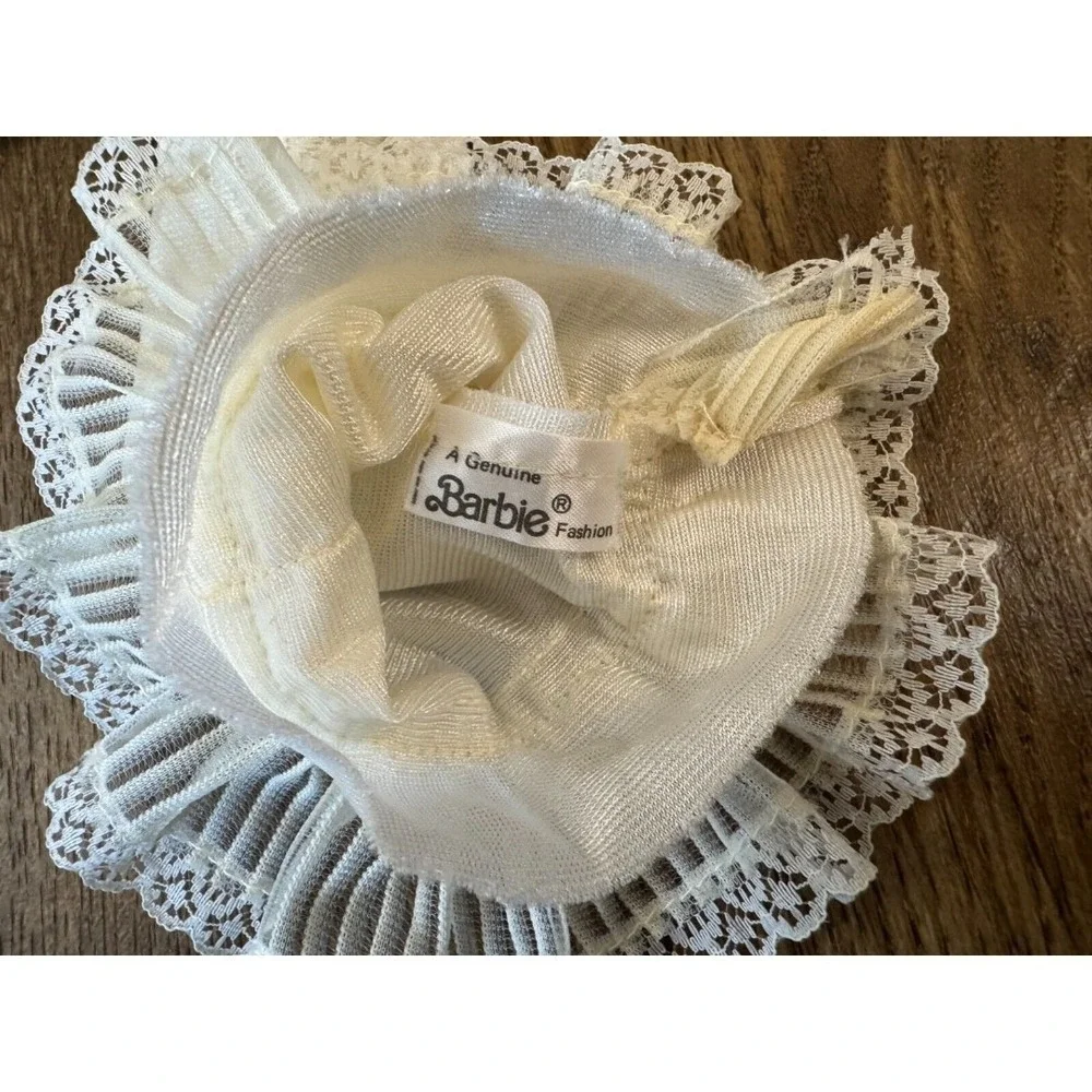 Vintage‎ 1981 Barbie Doll Designer Originals Fun N Fancy 3800 White Lace Dress